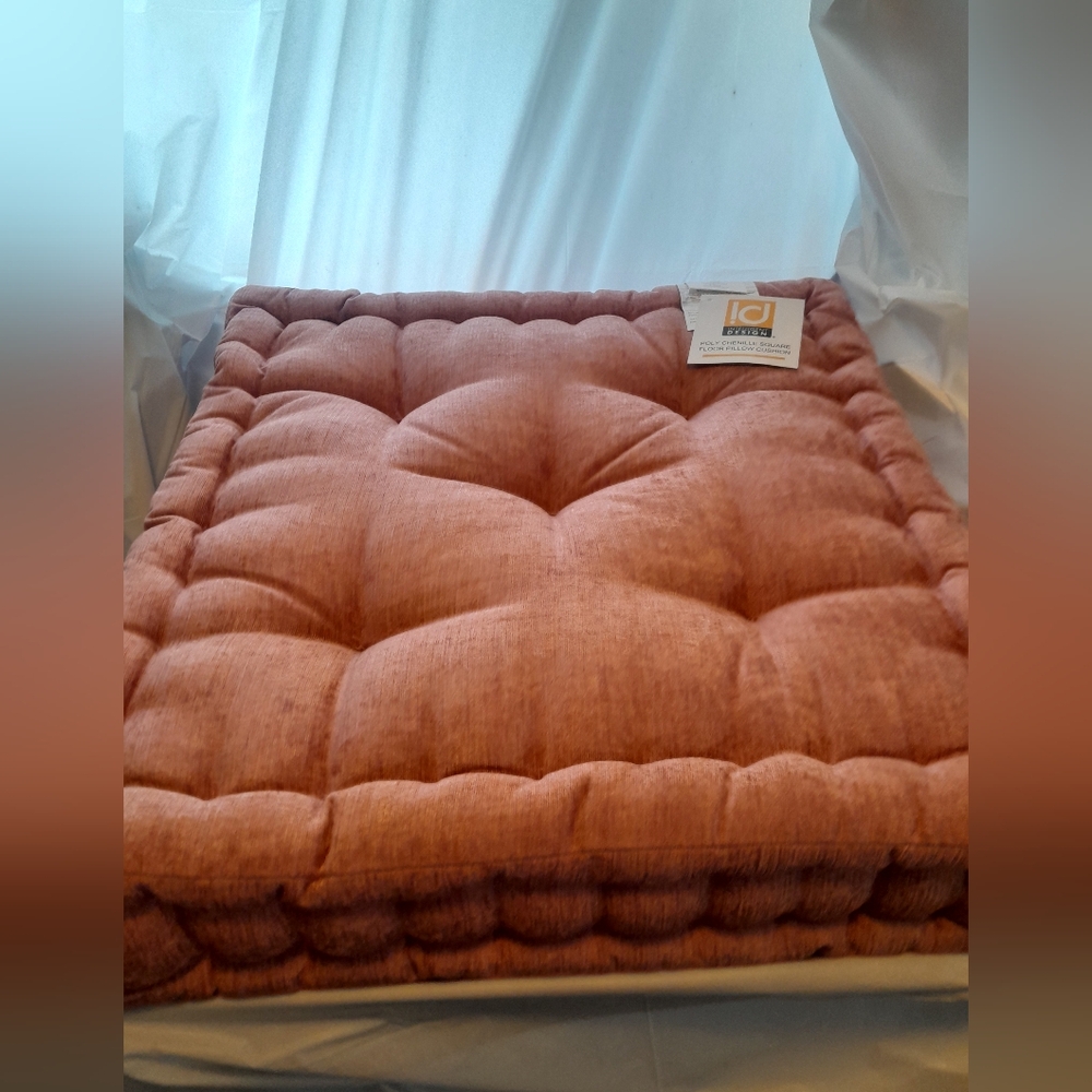 New Chenille Floor Pillow Cushion 19"by19" By 5" ..In Peach Color NWT
